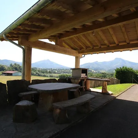 Lecaien Borda Tatil Evi Sare